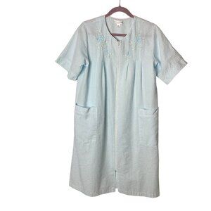Vintage Style Seersucker Blue Housecoat‎ Robe Pockets Sz S Embroidered Cottage